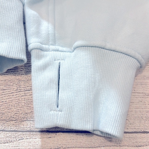 🍋Women’s Lululemon Scuba Oversized Funnel Neck Shirt size M/L🍋 - Picture 8 of 16